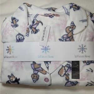 La Vie En Rose White Plush Pajama Set with Pink and Purple Character Print